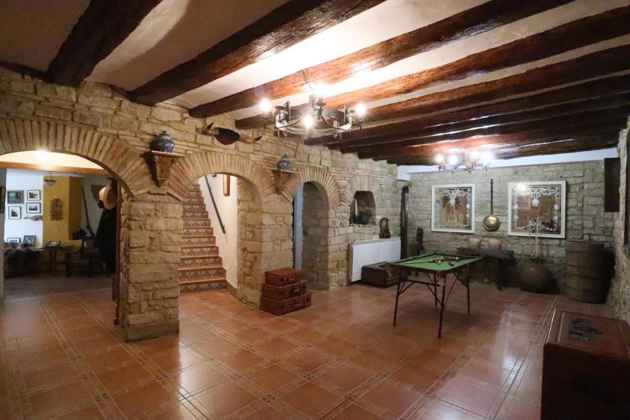 مبيت وإفطار San Martín de Unx Casa Amparo المظهر الخارجي الصورة
